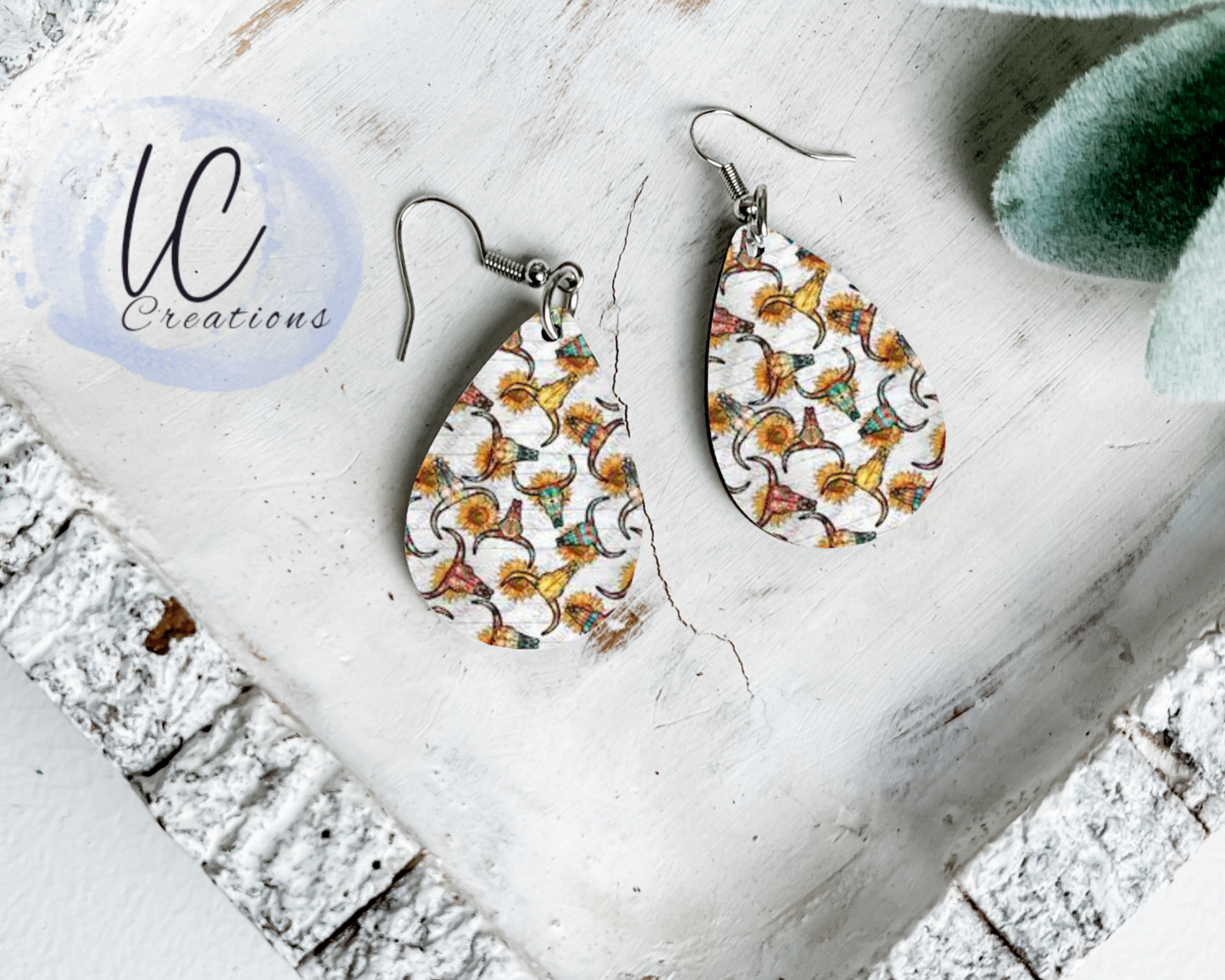 Sunflower N Skulls Teardrop